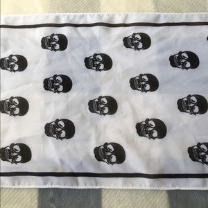 Black and white skull infinity scarf
